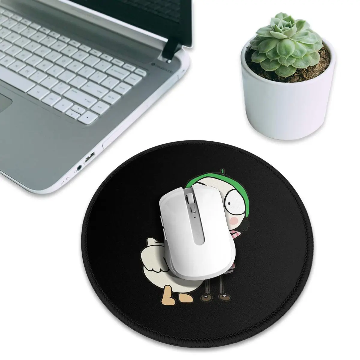 Sarah And Duck Having Fun Roun - Laptop Accessories To Have ulasan dan harga